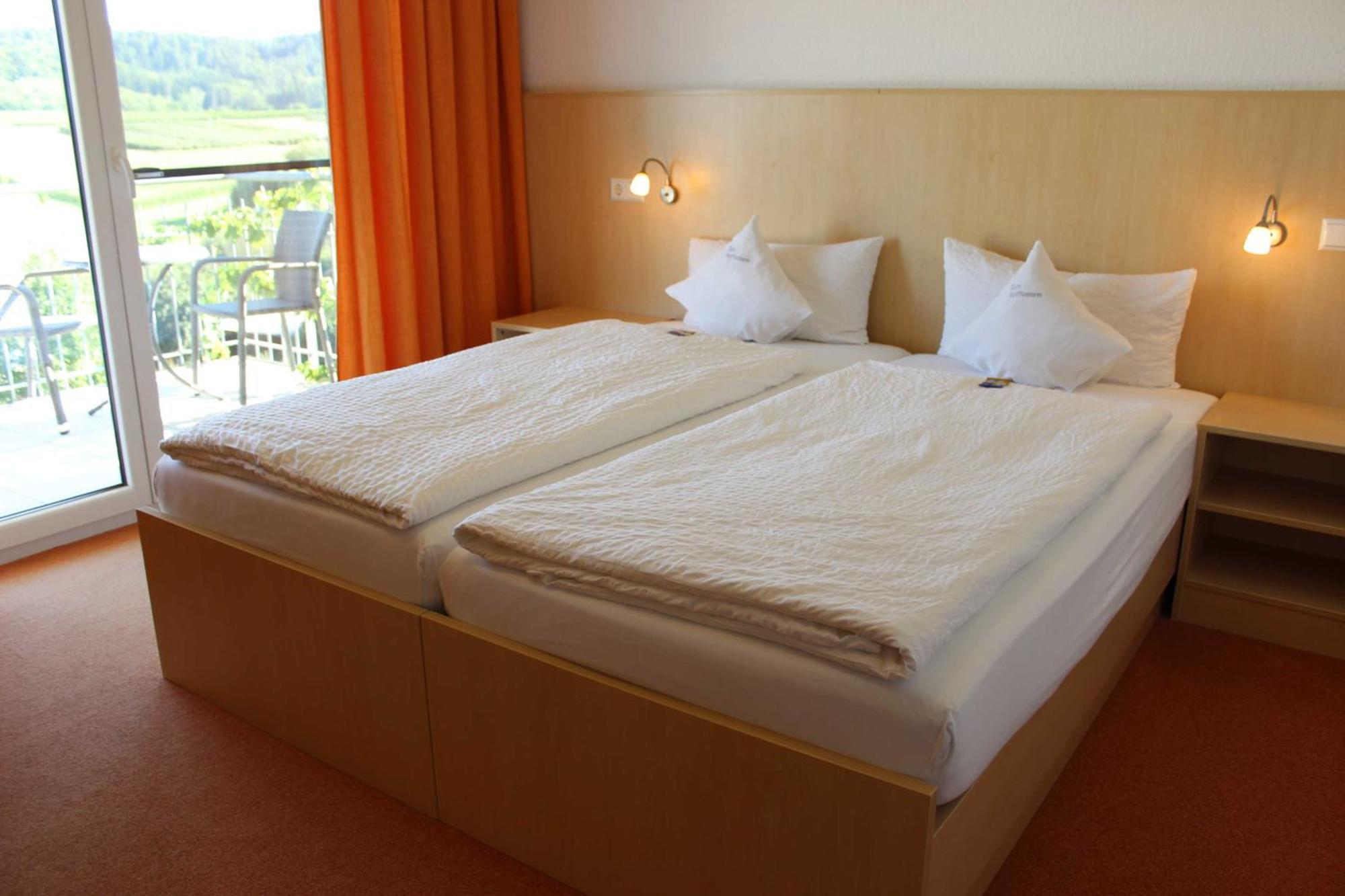 Gaestehaus Zum Wolffenturm Lehrensteinsfeld Номер фото